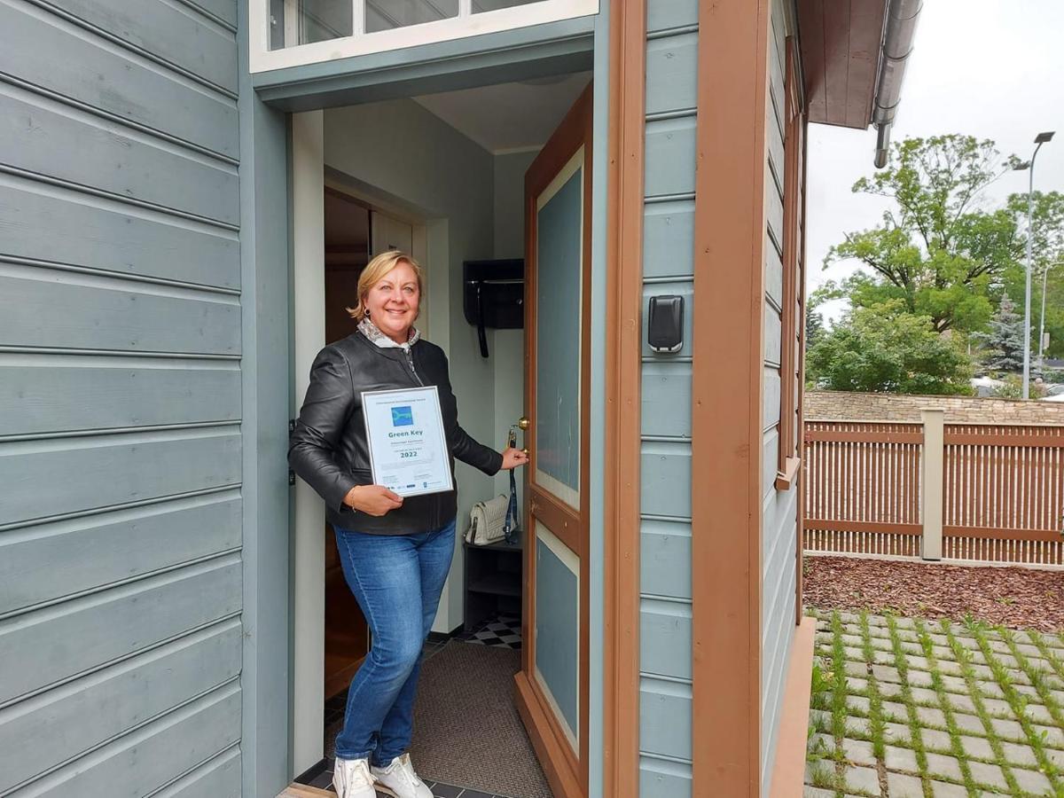 Silbernagel Apartment Kuressaare Exteriör bild